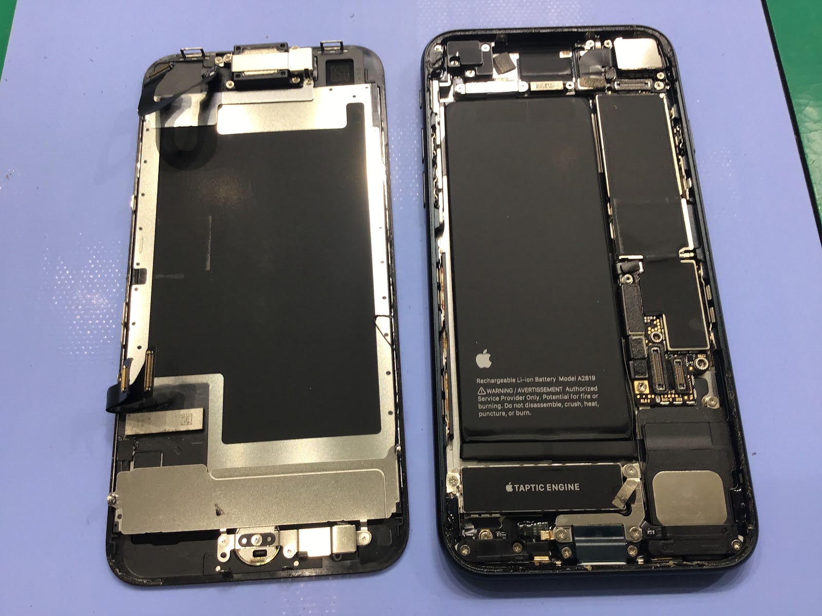 修理はデータそのまま・最短即日修理のスマホ修理工房中野ブロードウェイ店にご相談ください！！